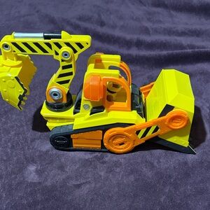 Rubble & Crew Back Yard Deluxe Bulldozer